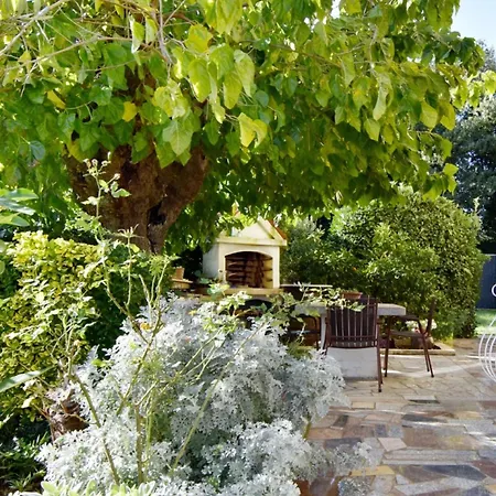 Retreat Near The Coast *