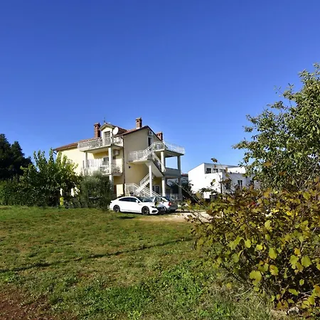 Retreat Near The Coast *